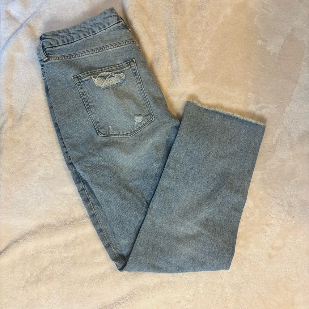 Good American Light Blue Straight Leg Jeans